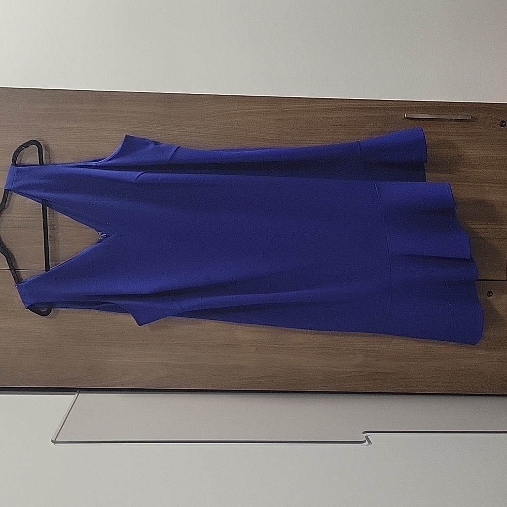 Vince Camuto Royal Blue V-Neck Ruffle-Hem Midi Dress - Picture 3 of 15